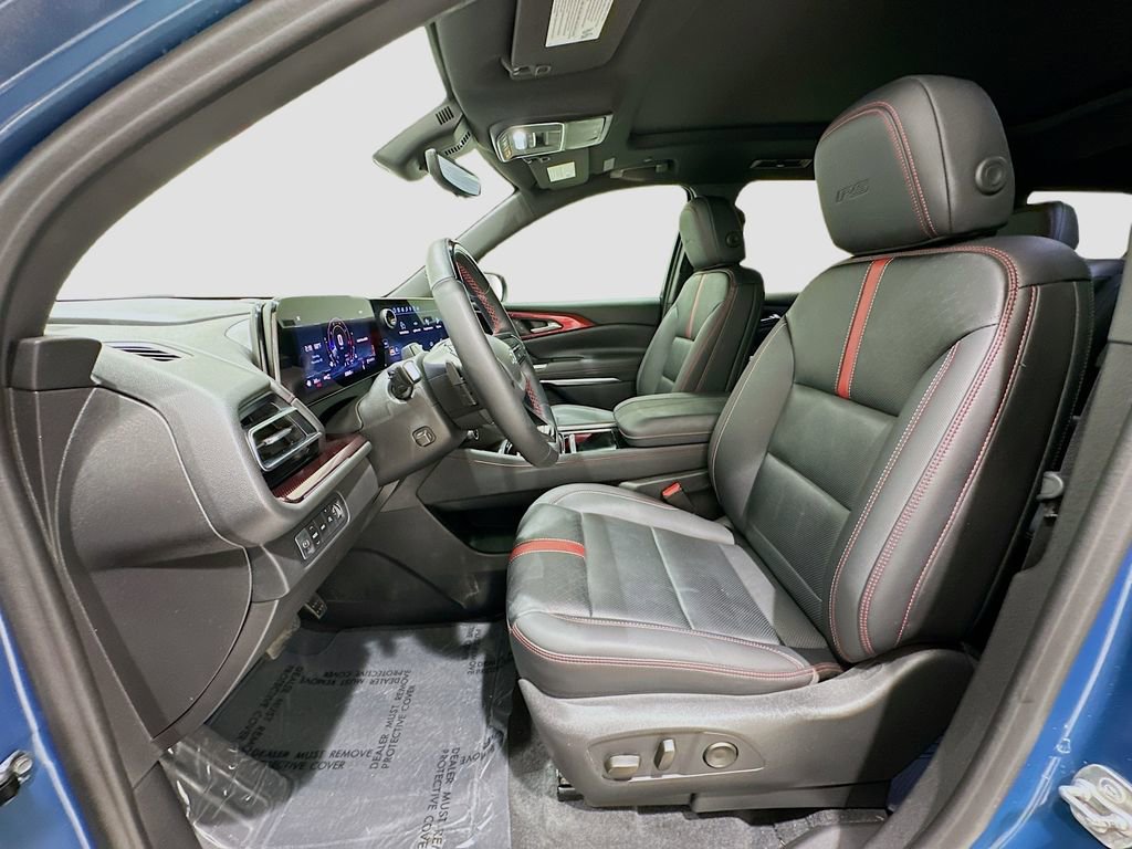 Used 2024 Chevrolet Traverse RS AWD/4WD image 22