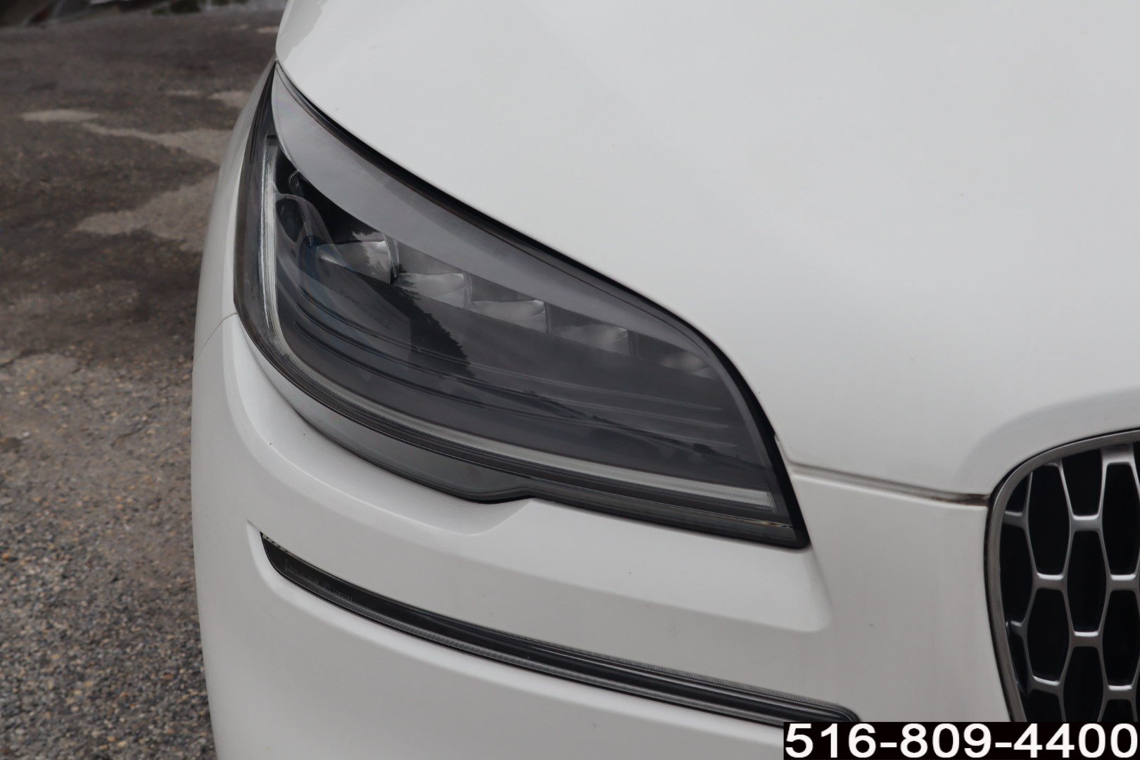 Used 2022 Lincoln Aviator AWD w/ Premium Package image 11