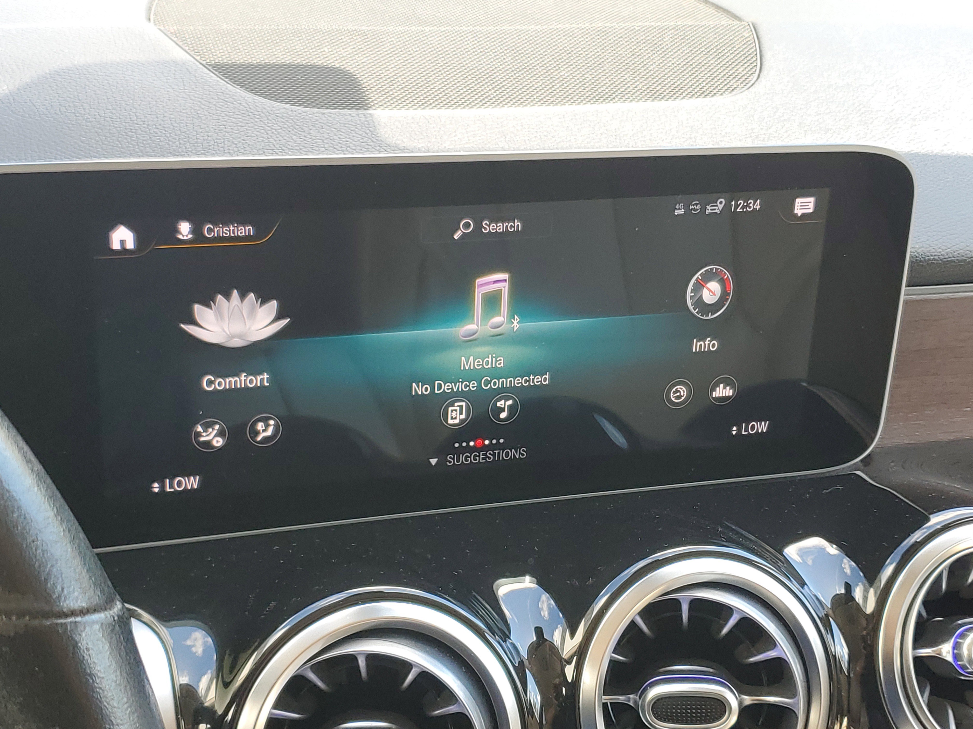 Used 2021 Mercedes-Benz GLB 250 image 10