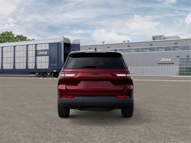 New 2025 Jeep Grand Cherokee L Altitude image 7