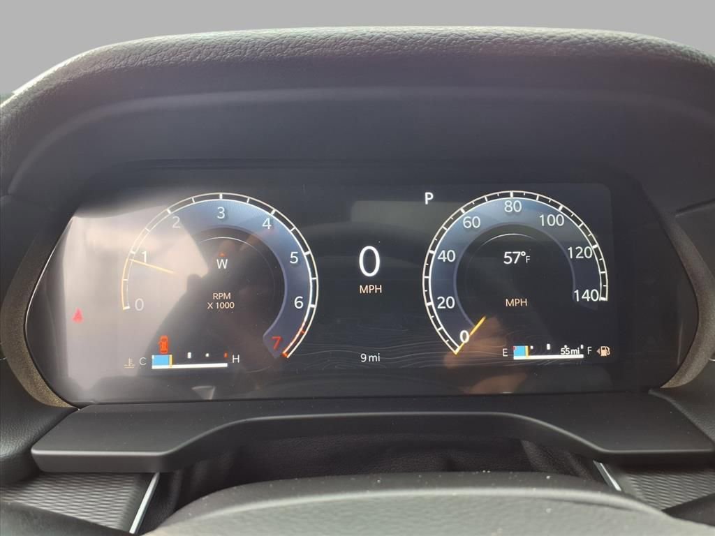 New 2025 Jeep Grand Cherokee Laredo w/ Luxury Tech Group I AWD/4WD image 14