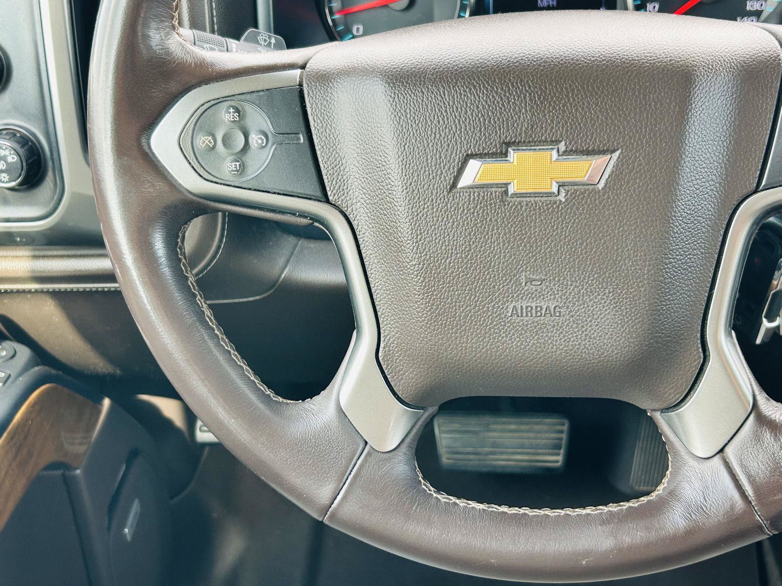 Used 2018 Chevrolet Silverado 1500 LTZ w/ Sport Package AWD/4WD image 14