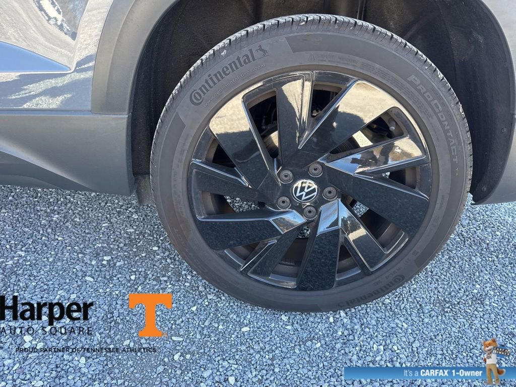 Used 2024 Volkswagen Taos SE w/ Panoramic Sunroof Package image 21