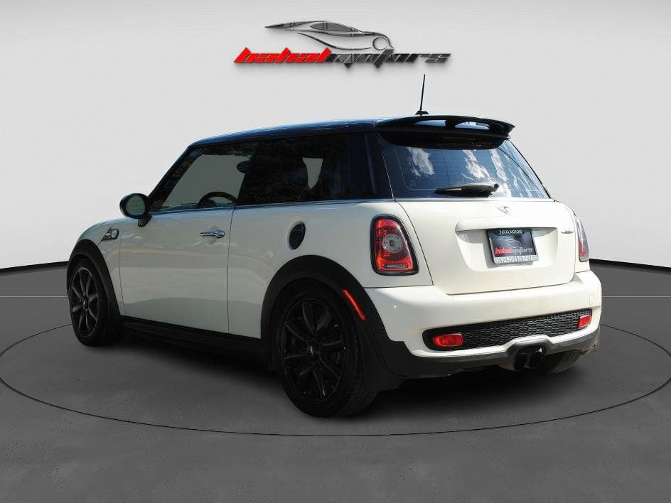 Used 2010 MINI Cooper John Cooper Works image 8
