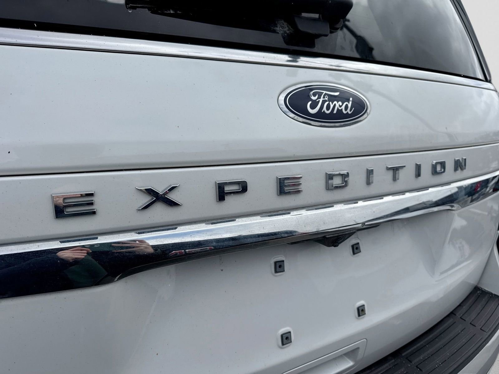 Used 2022 Ford Expedition Limited image 15