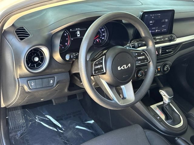 Used 2023 Kia Forte LXS FWD image 10