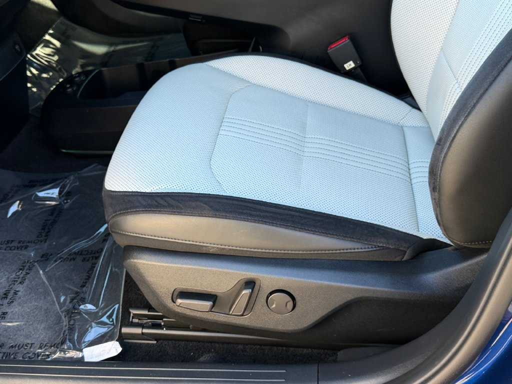 Used 2023 Kia EV6 GT-Line w/ GT-Line White Seat Package AWD/4WD image 17