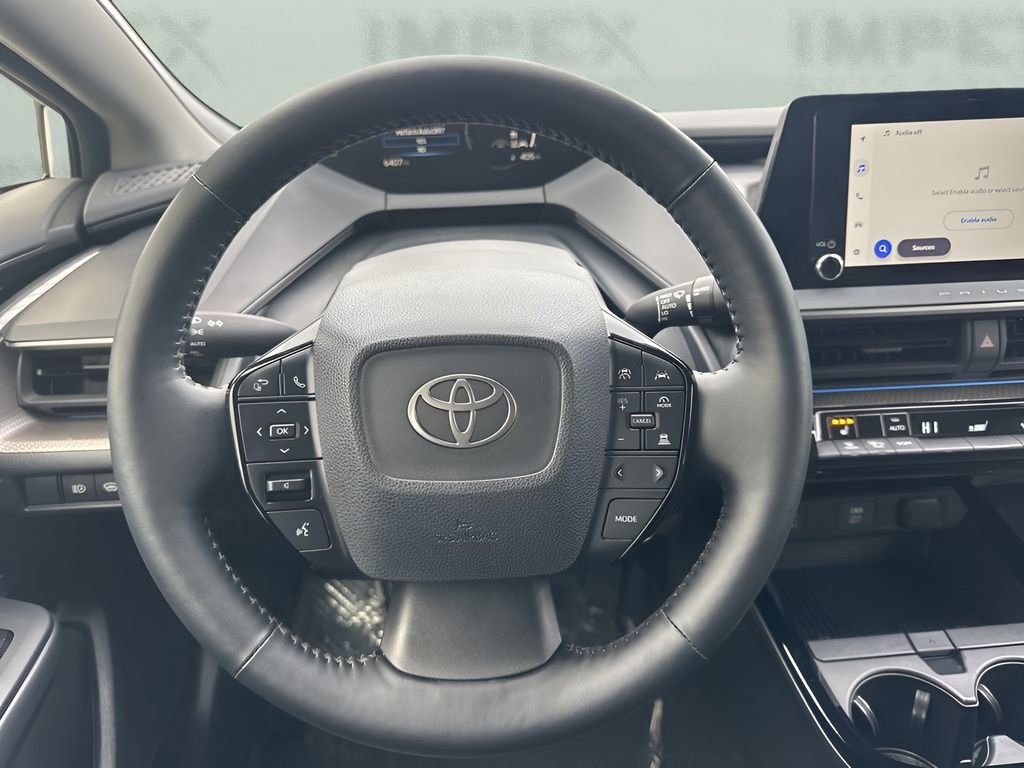 Used 2025 Toyota Prius XLE image 13
