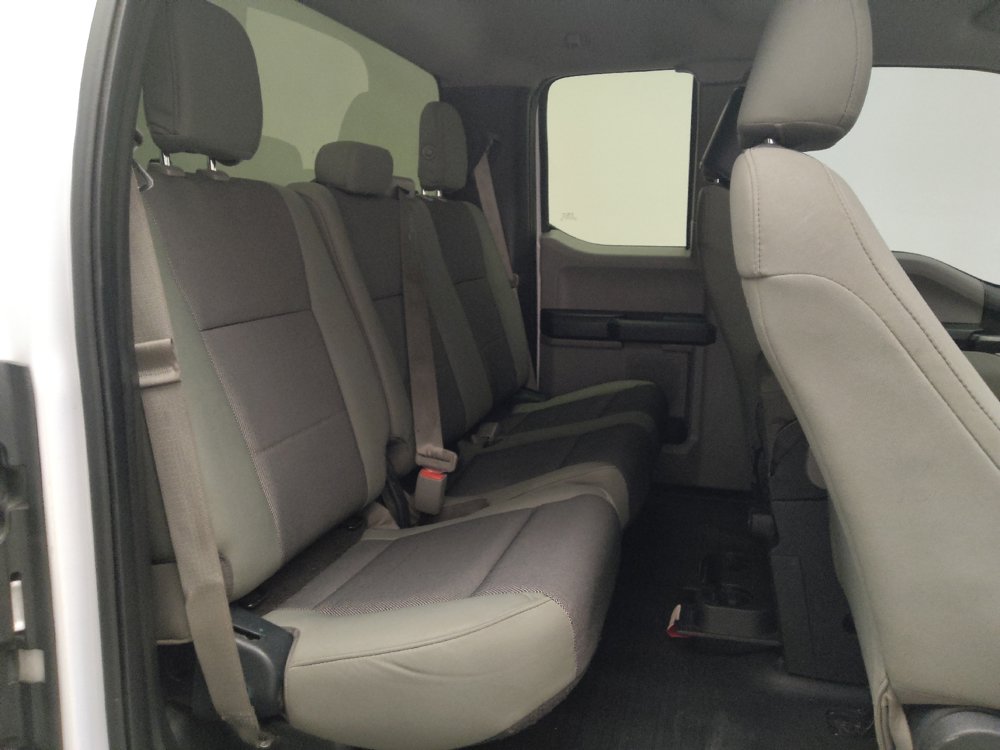 Used 2015 Ford F150 XL w/ Equipment Group 101A Mid AWD/4WD image 19