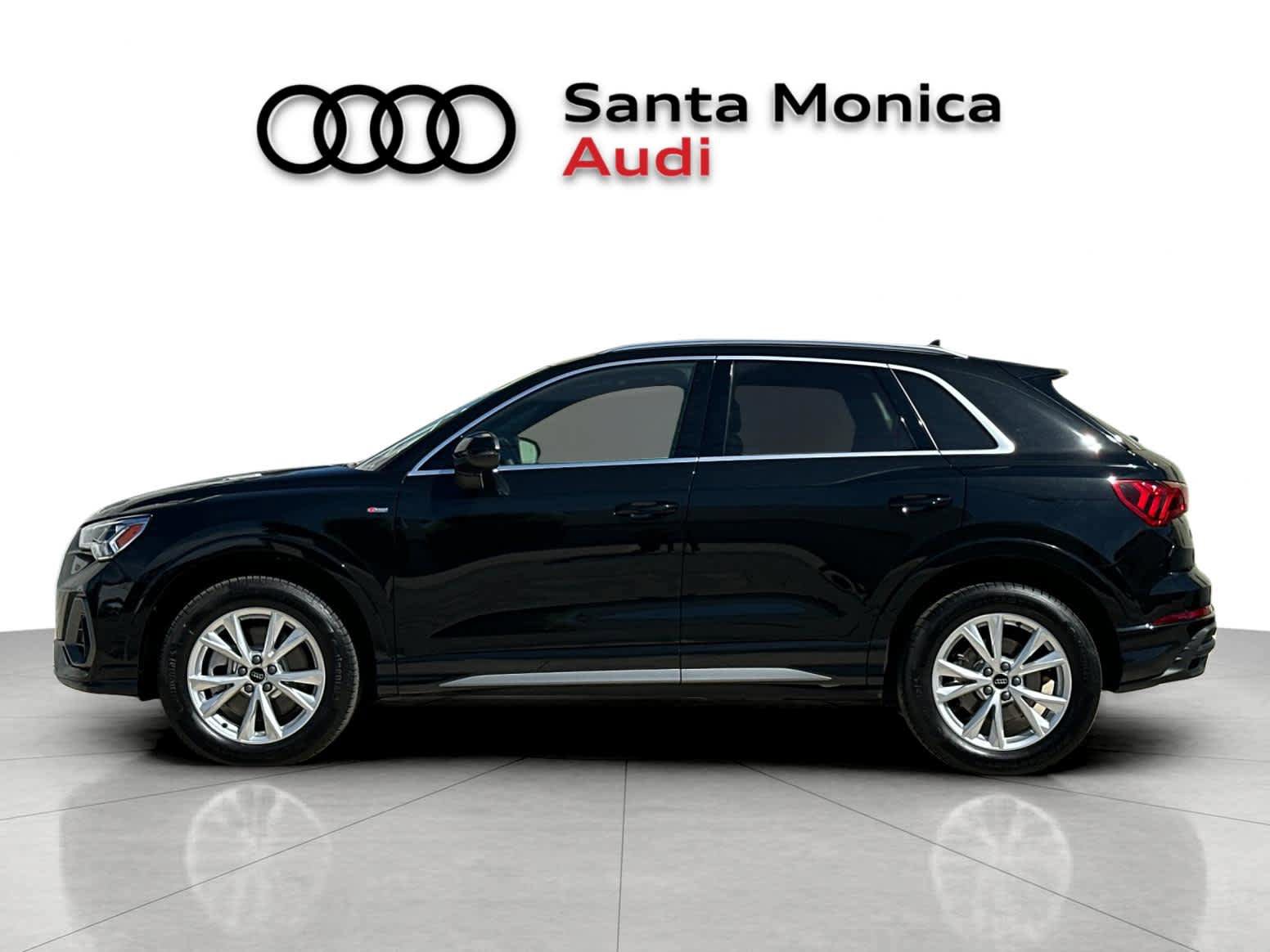Used 2025 Audi Q3 2.0T Premium w/ Convenience Package AWD/4WD image 5