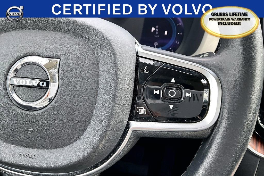 Certified 2023 Volvo XC60 B5 Ultimate w/ Protection Package Premier image 28