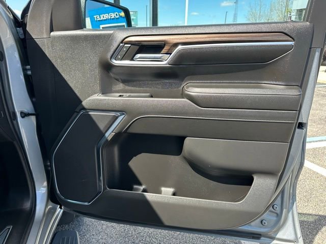 Used 2024 Chevrolet Silverado 1500 LT image 10
