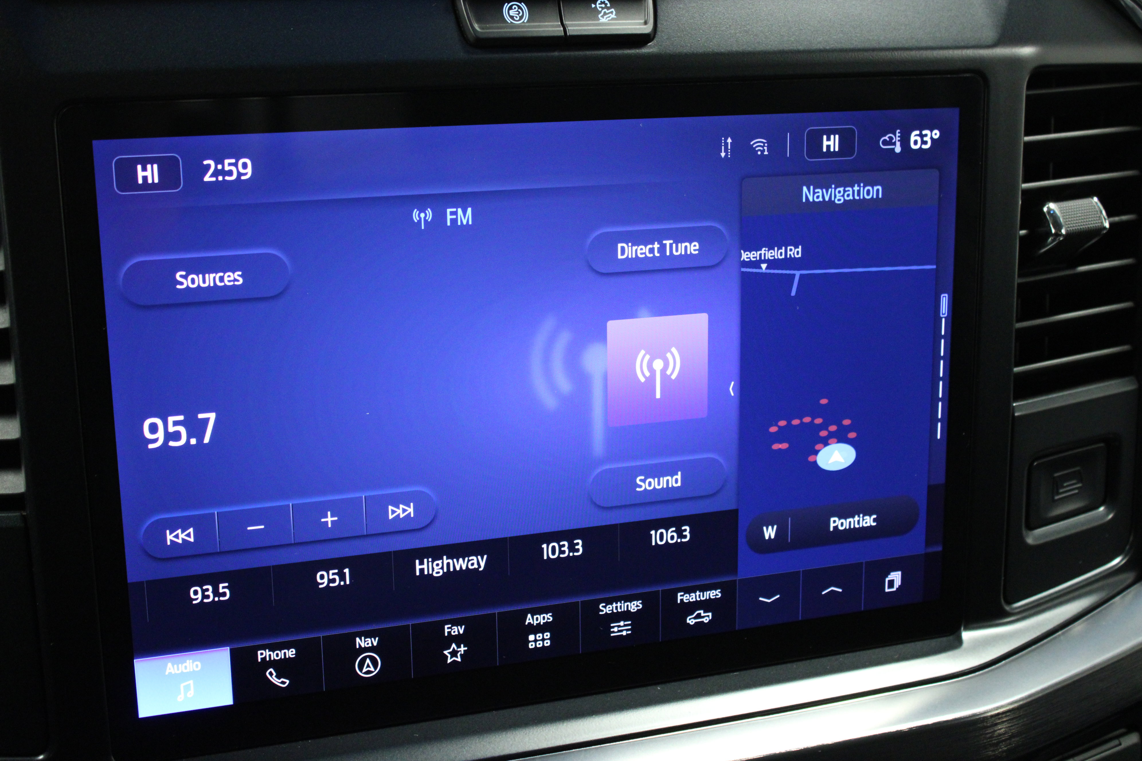 Used 2025 Ford F250 Lariat image 28