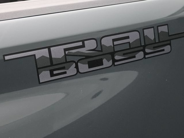 New 2026 Chevrolet Silverado 2500 LTZ w/ LTZ Plus Package AWD/4WD image 36