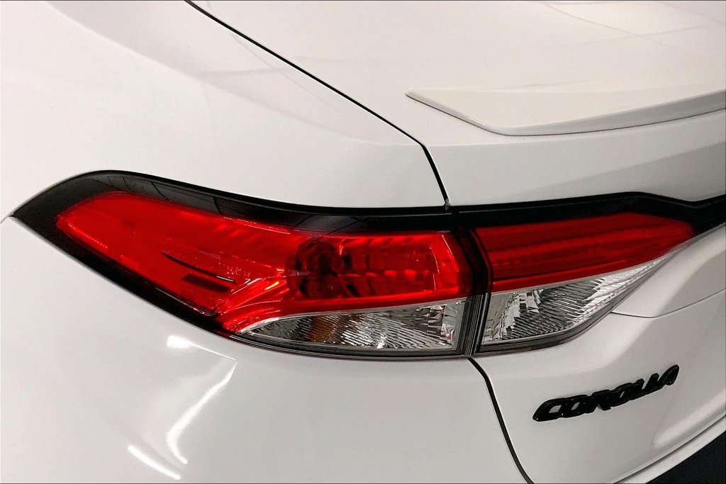 Used 2022 Toyota Corolla SE FWD image 27