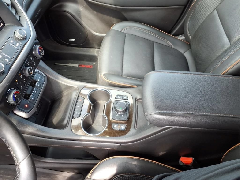 Used 2023 GMC Acadia AT4 w/ Technology Package AWD/4WD image 14