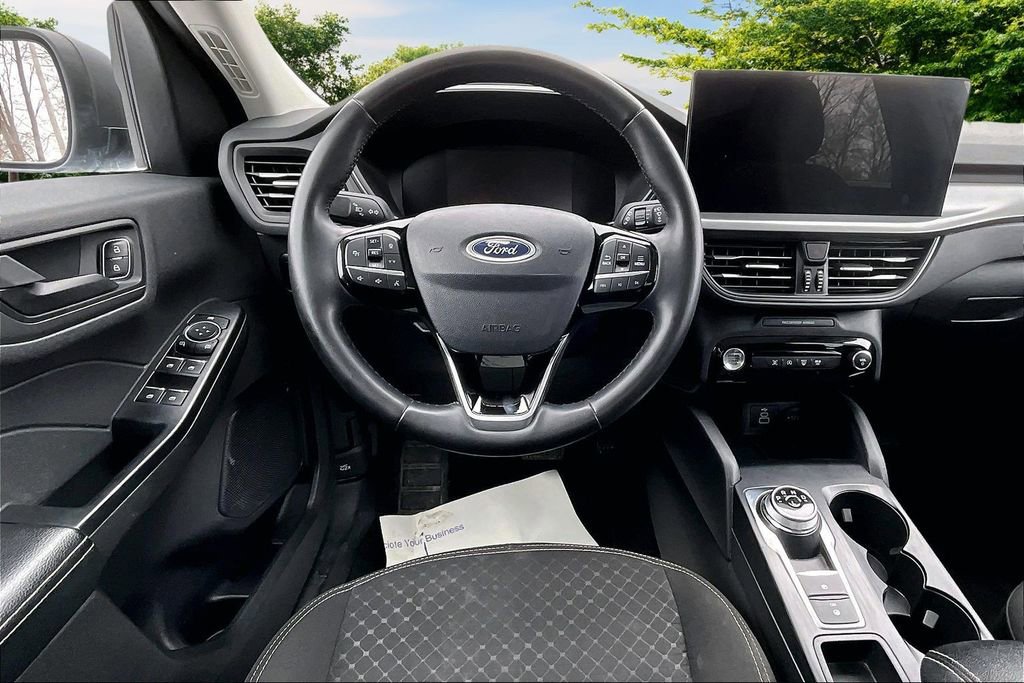 Certified 2024 Ford Escape Active w/ Tech Pack #1 image 5