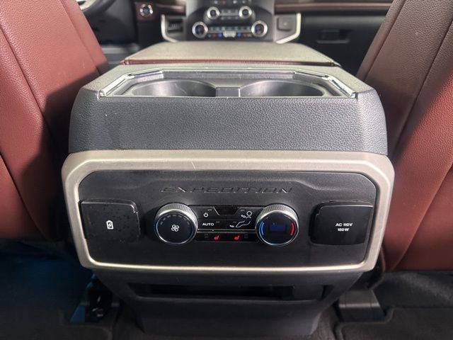 Used 2024 Ford Expedition Limited image 24