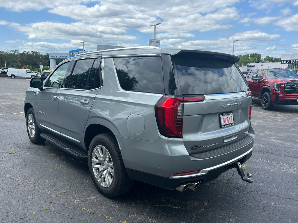 Used 2025 GMC Yukon Denali AWD/4WD image 7
