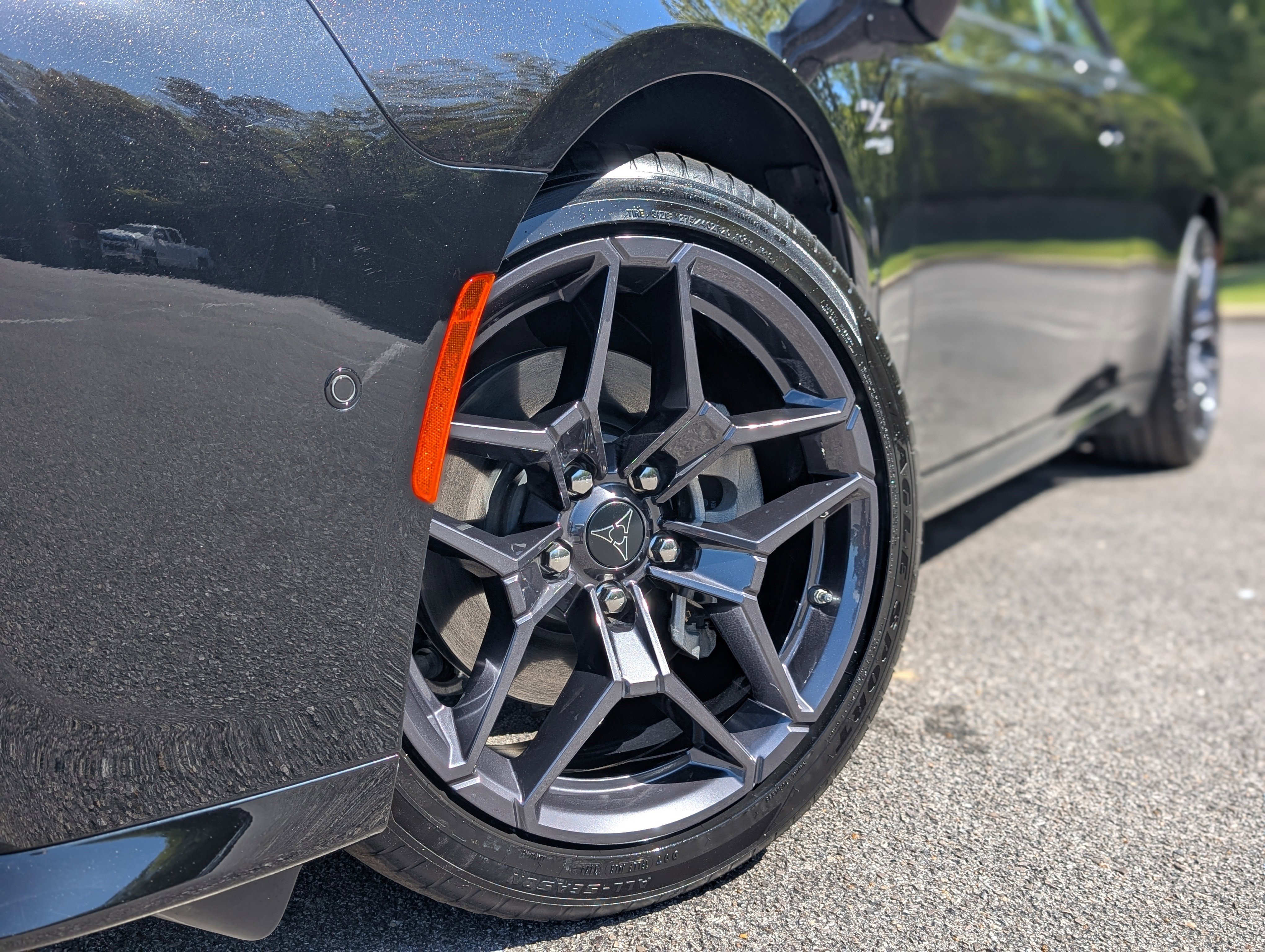 Used 2024 Dodge Charger R/T w/ Plus Group image 32