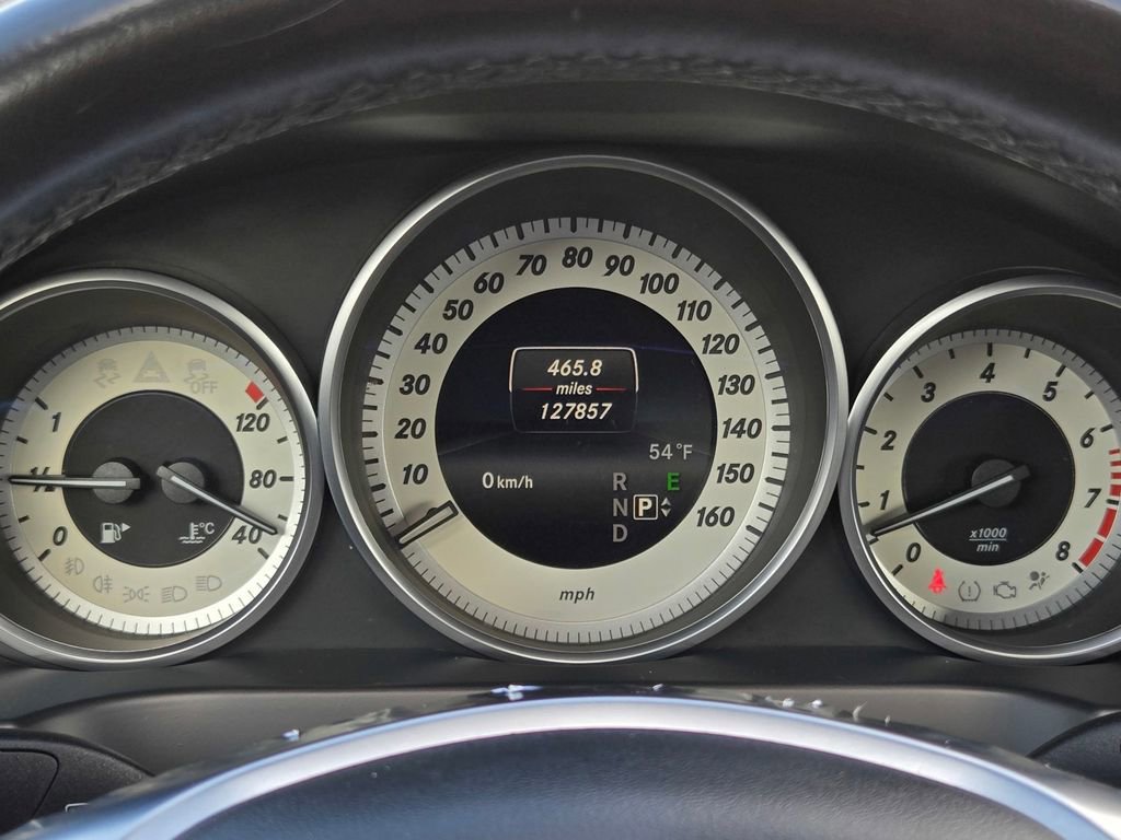 Used 2015 Mercedes-Benz E 550 Cabriolet image 26