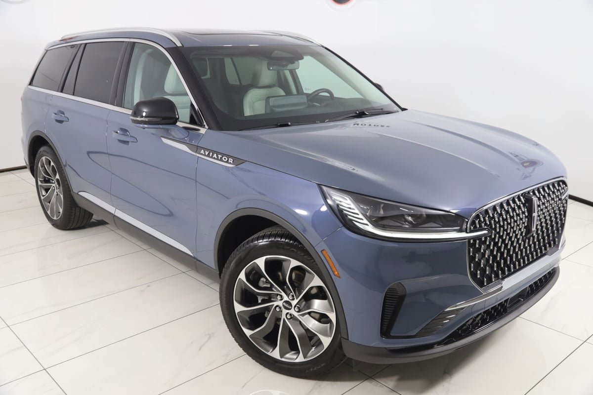 Used 2025 Lincoln Aviator Reserve w/ Illumination Package AWD/4WD image 20