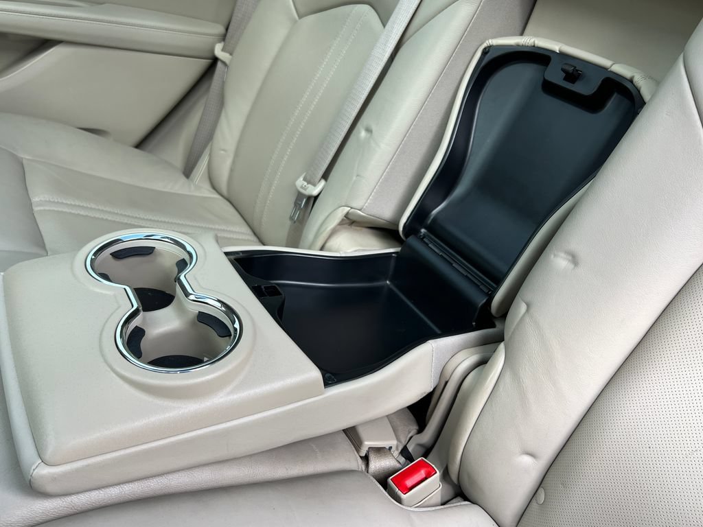 Used 2011 Cadillac SRX Performance FWD image 18