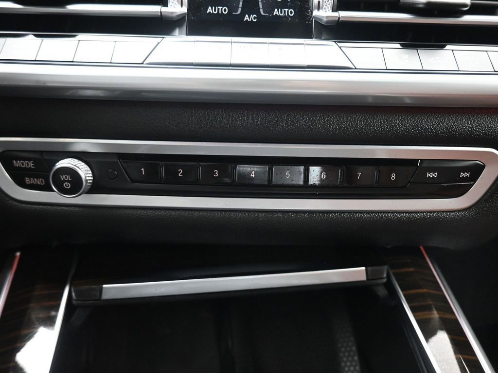 Used 2019 BMW X5 xDrive40i w/ Convenience Package image 24