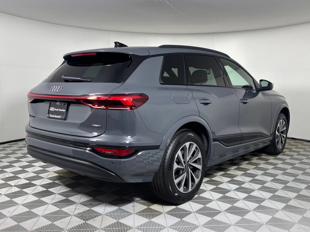New 2027 Audi Q6 e-tron Premium AWD/4WD image 7