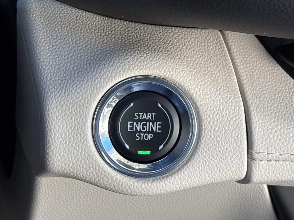 Certified 2023 Buick Envision Avenir image 20