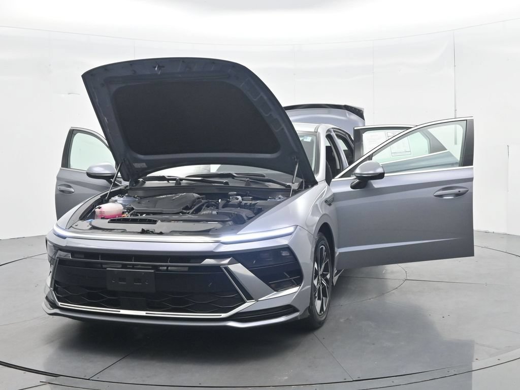 Used 2025 Hyundai Sonata SEL FWD image 50