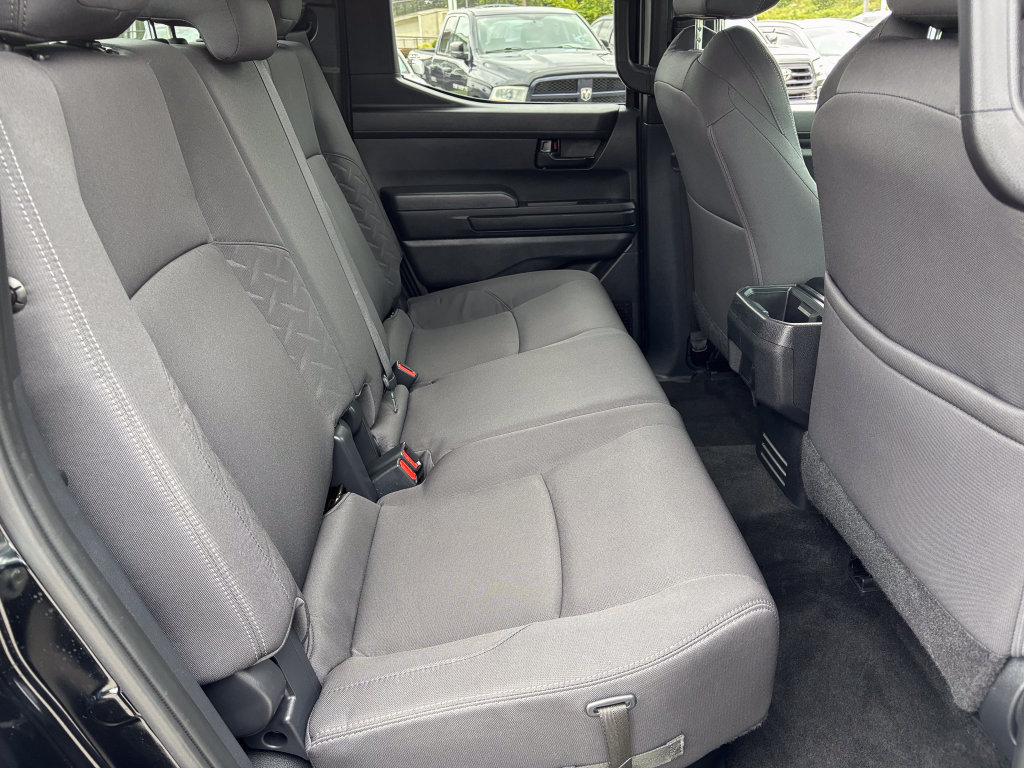 Certified 2025 Toyota Tacoma SR5 AWD/4WD image 40