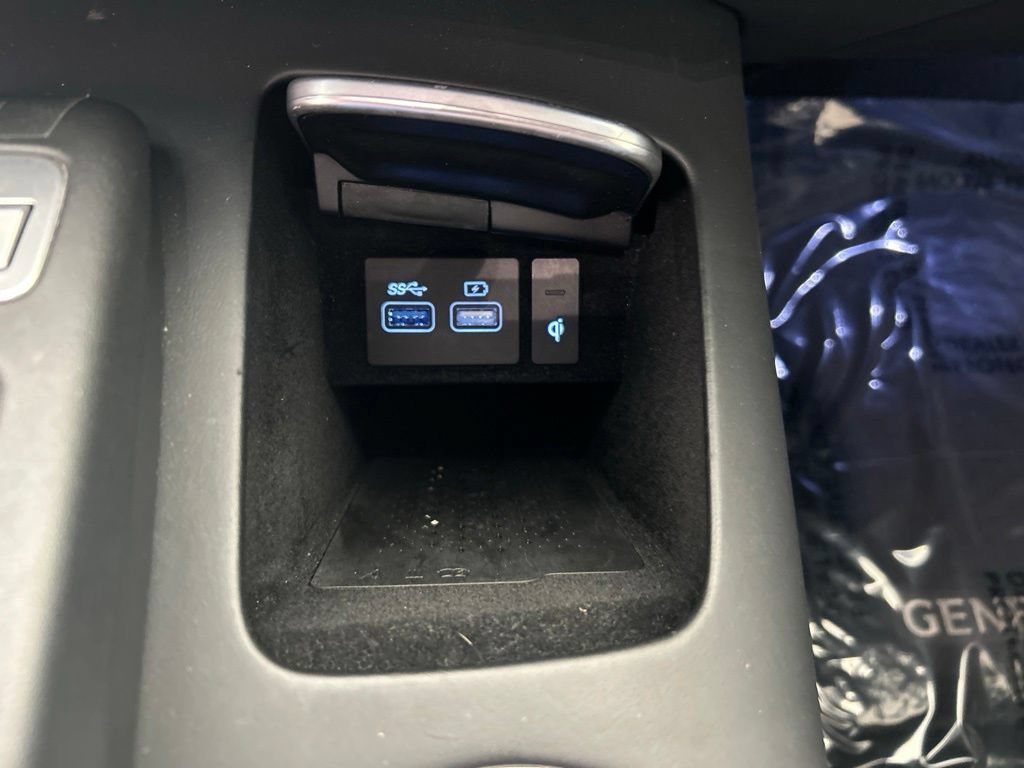 Used 2025 Genesis GV70 2.5T AWD/4WD image 50