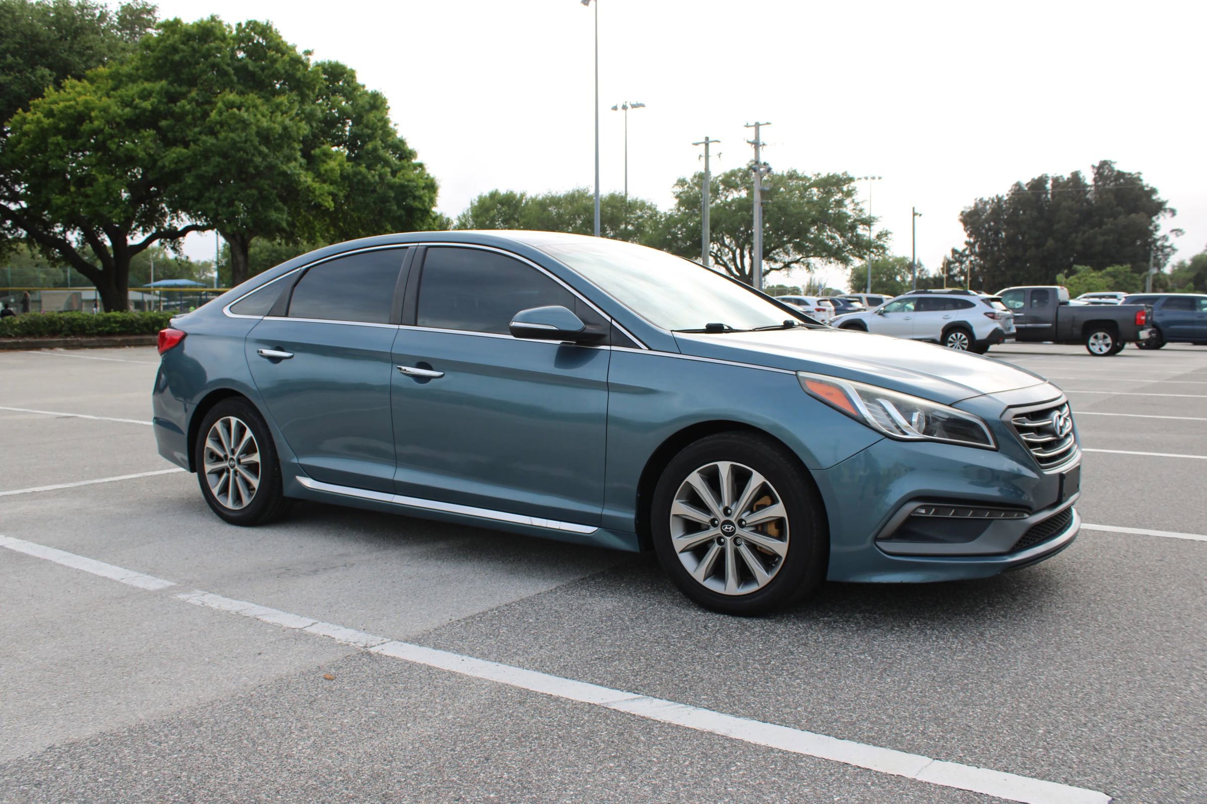 Used 2017 Hyundai Sonata Limited FWD image 20