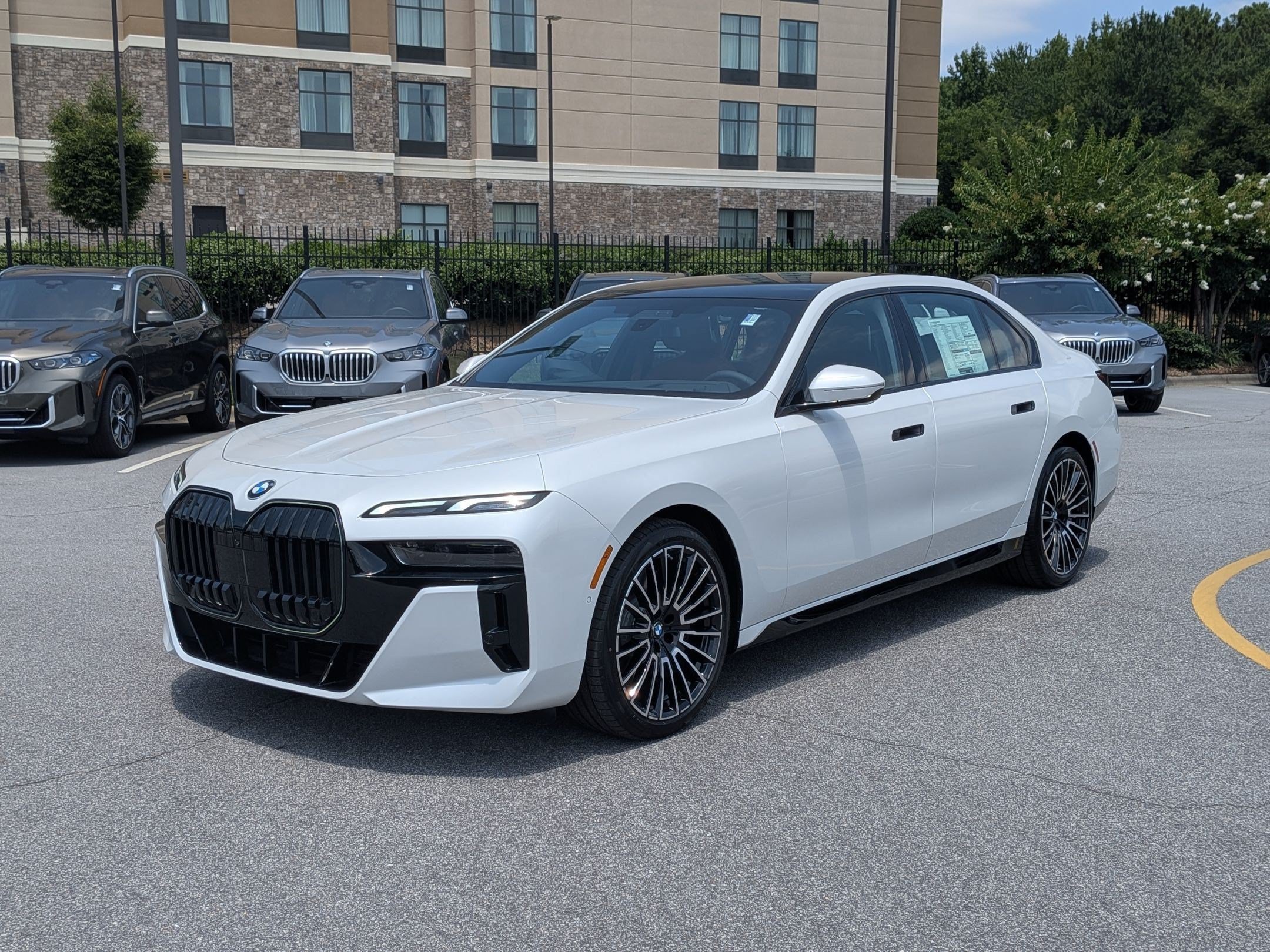 New 2026 BMW 740i xDrive AWD/4WD image 7