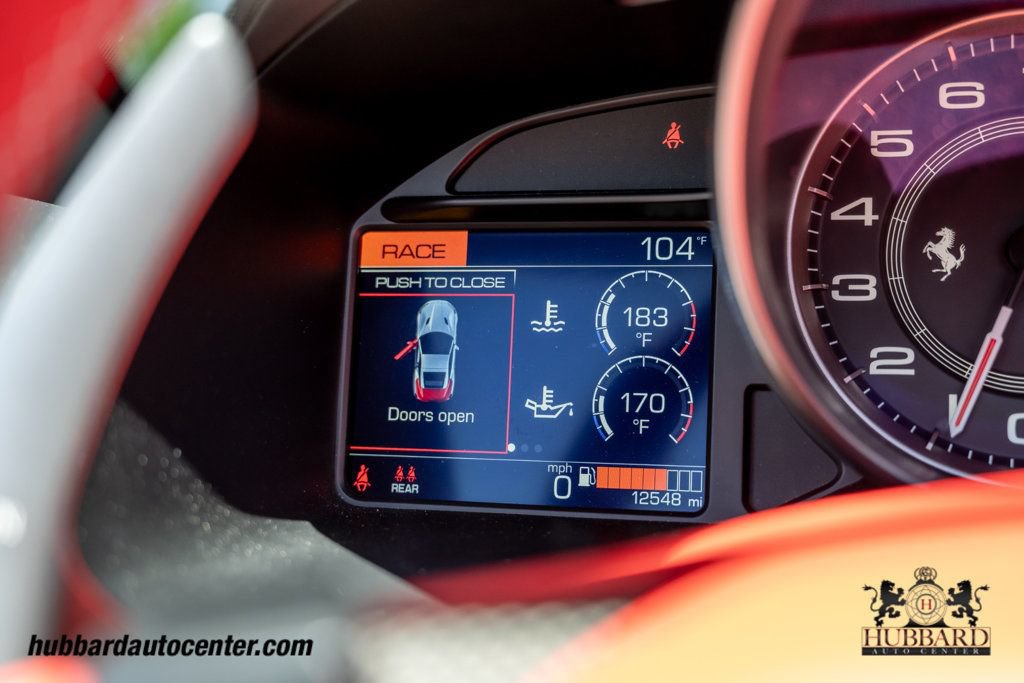 Used 2022 Ferrari Portofino M RWD image 24