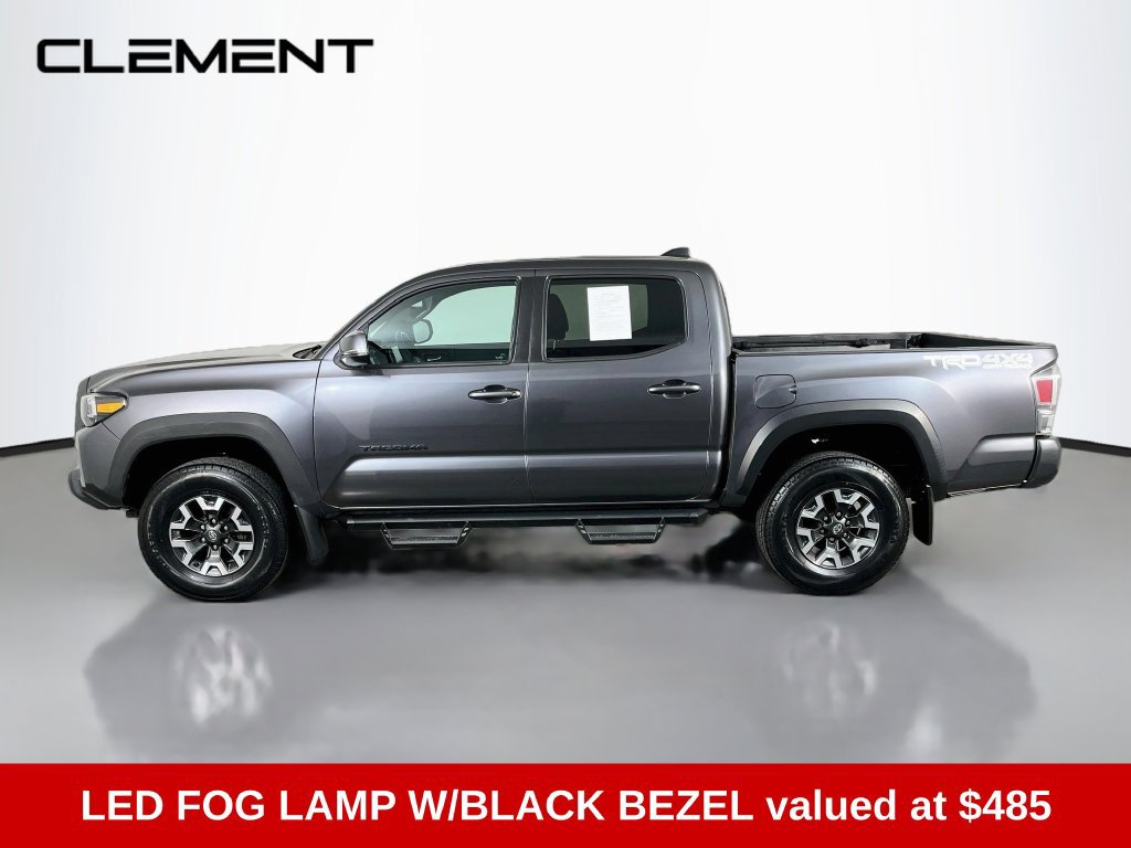 Used 2021 Toyota Tacoma TRD Off-Road w/ Blackout Package (TMS) AWD/4WD image 4