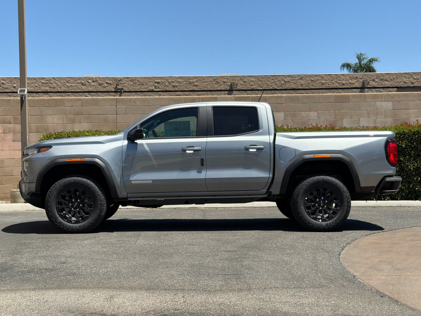New 2026 GMC Canyon Elevation w/ Technology Package RWD image 7