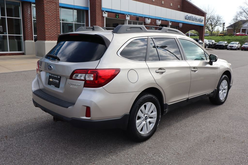 Used 2017 Subaru Outback 2.5i Premium AWD/4WD image 32