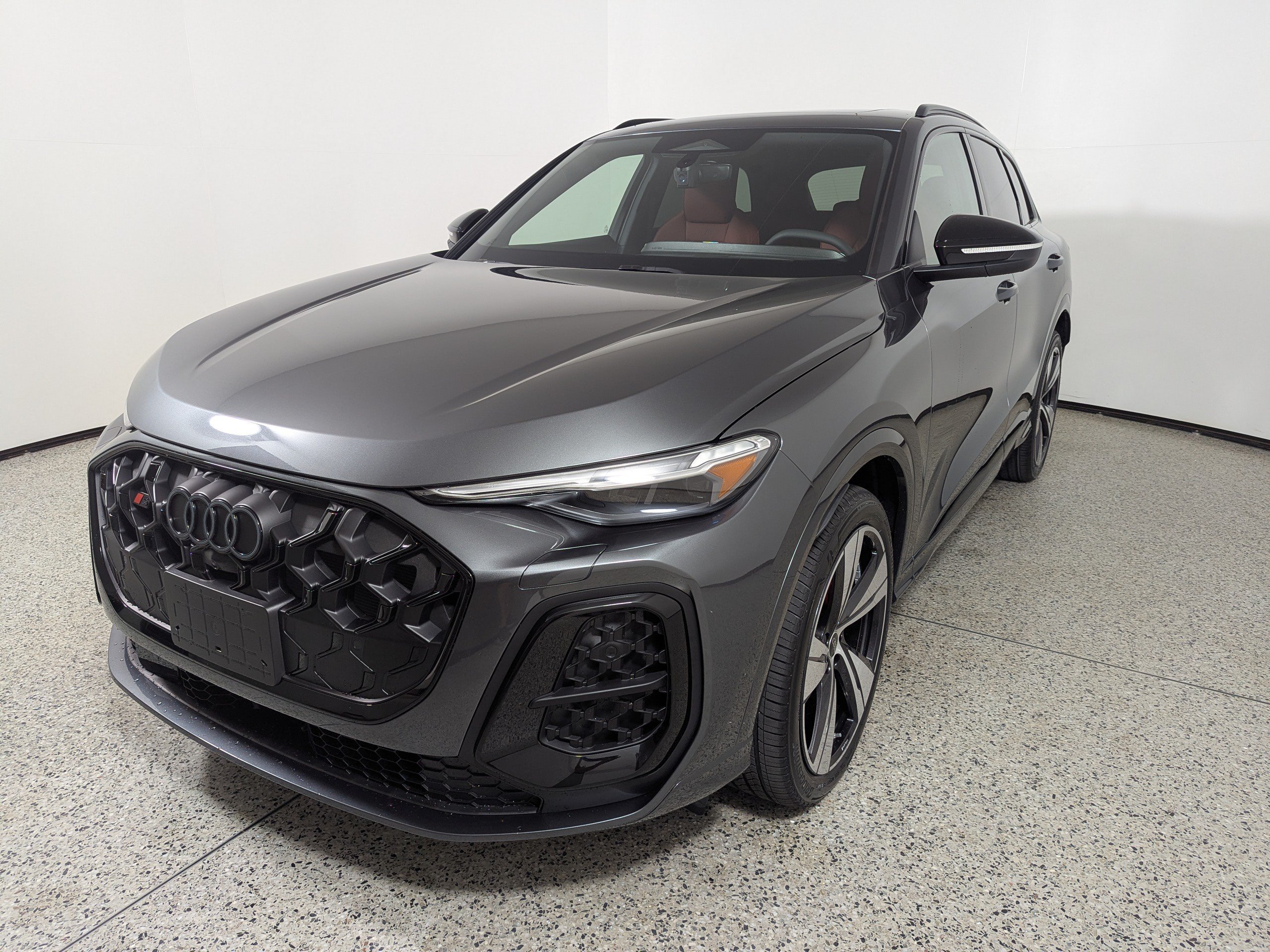 New 2026 Audi SQ5 Premium Plus AWD/4WD image 3