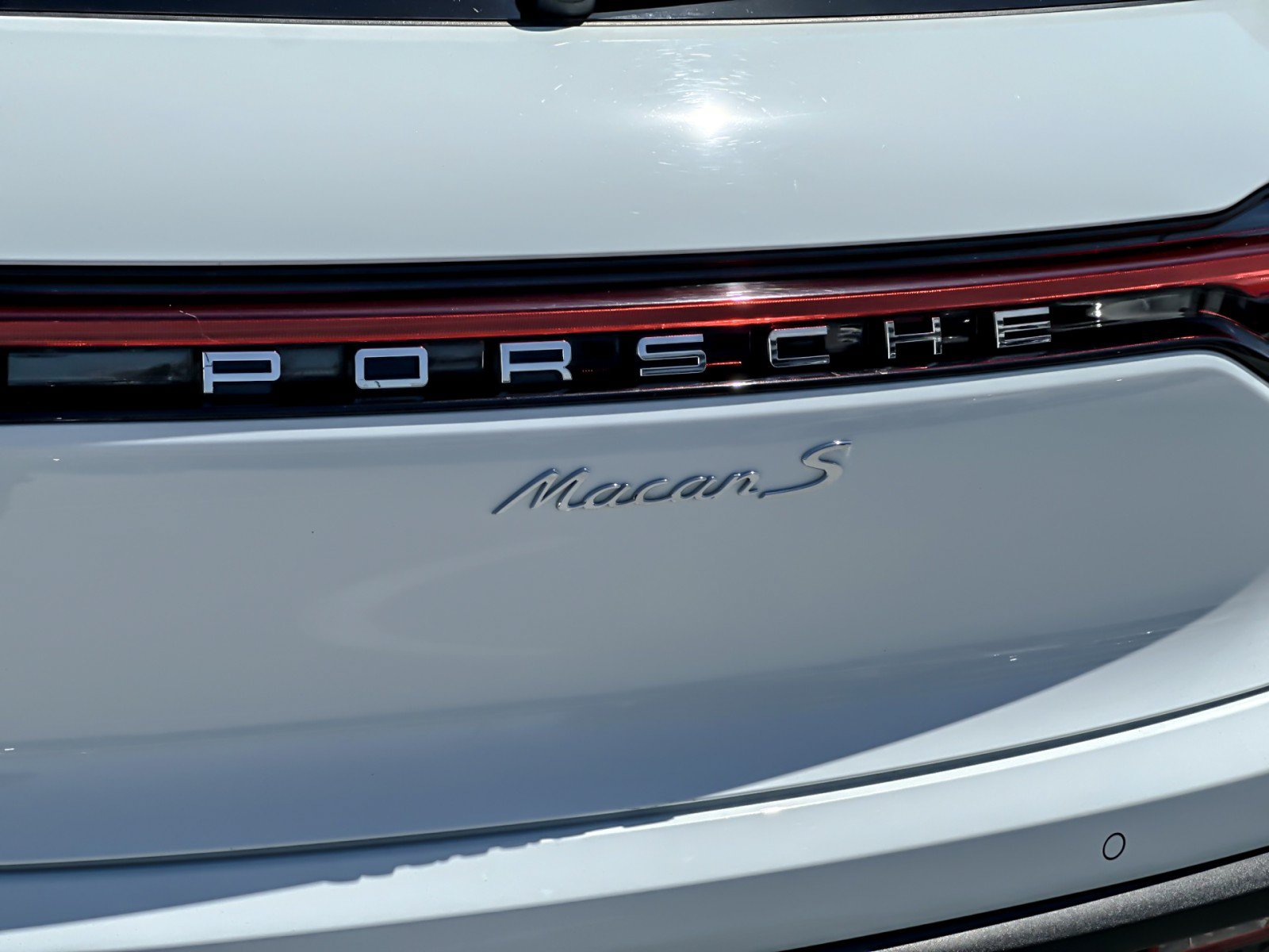 Used 2023 Porsche Macan S AWD/4WD image 27