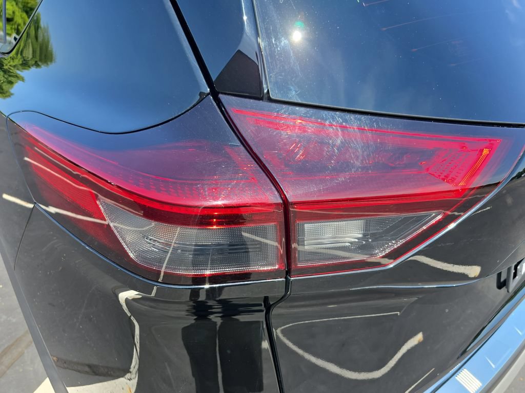 Used 2021 Nissan Rogue SV w/ Premium Package AWD/4WD image 39
