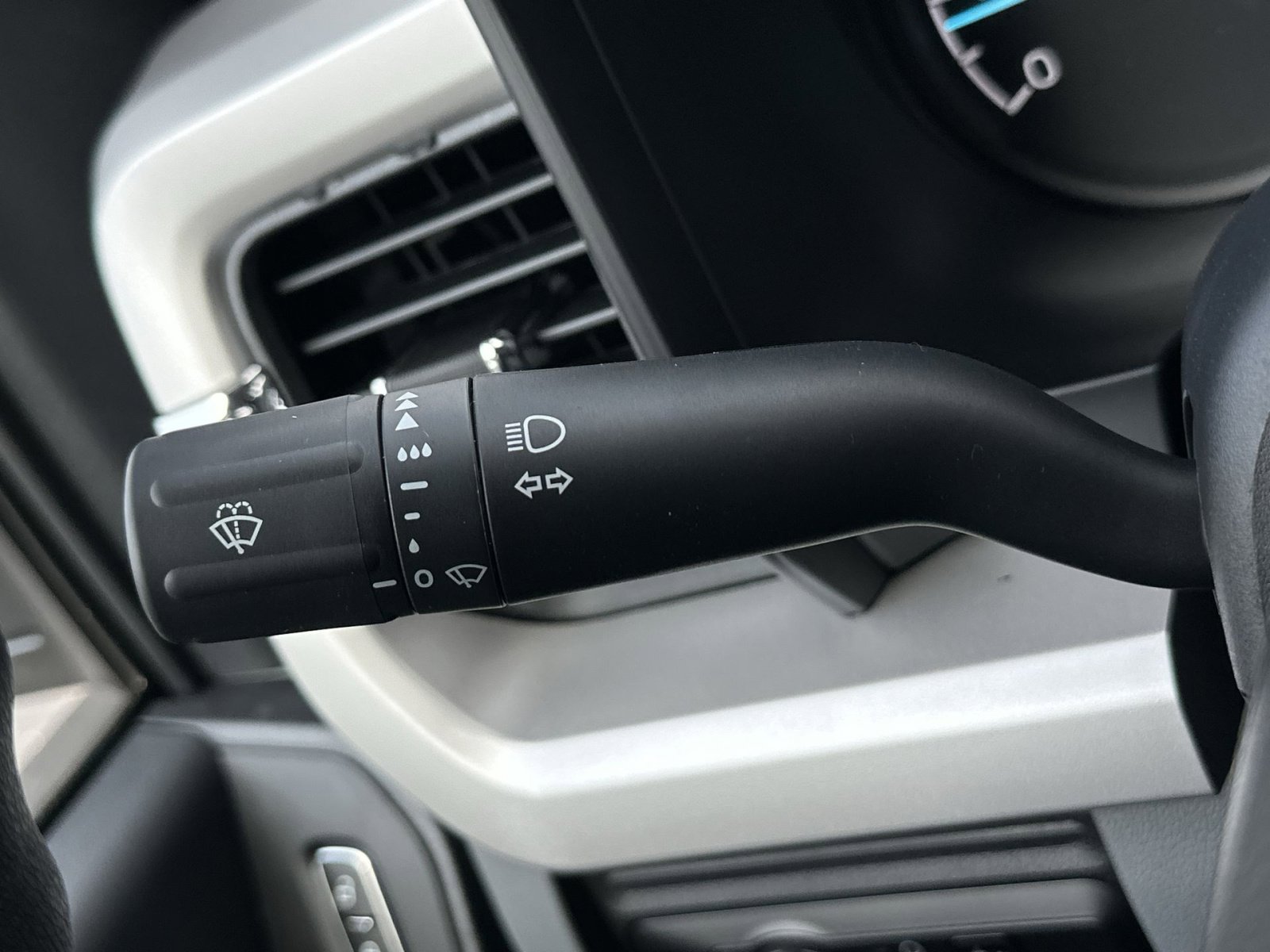 New 2026 Ford F350 XL w/ FX4 Off-Road Package image 28