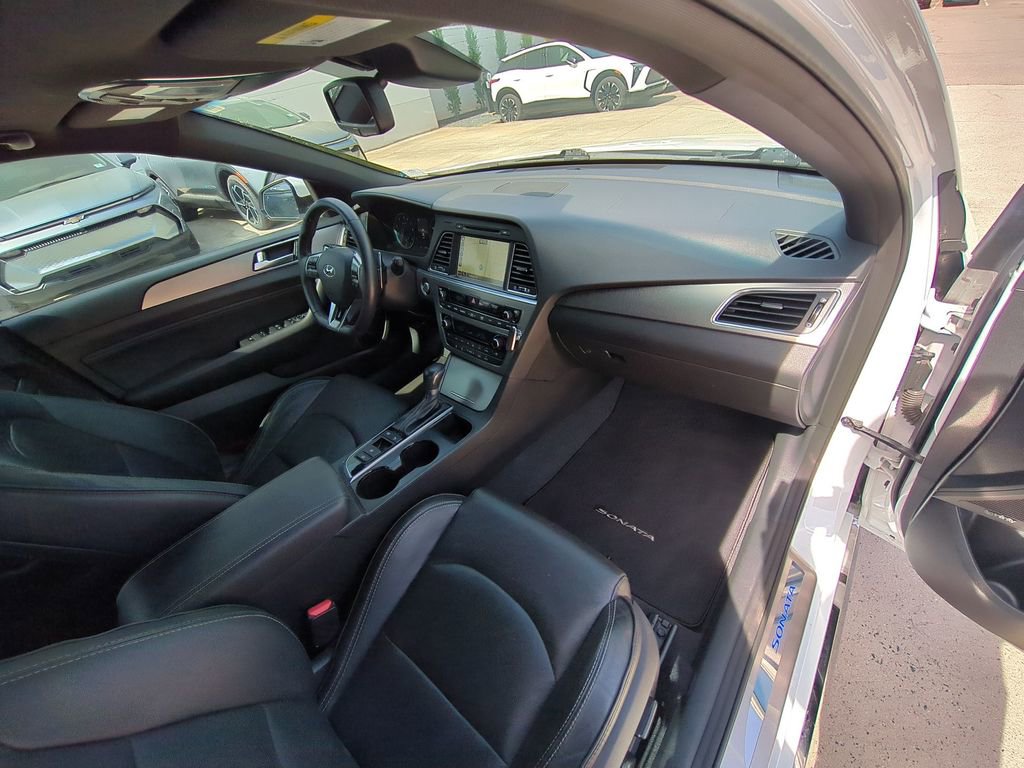 Used 2015 Hyundai Sonata Limited 2.0T w/ Cargo Package image 37