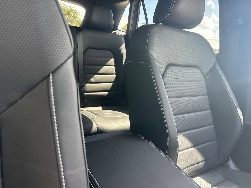 New 2026 Volkswagen Atlas Cross Sport SEL R-Line AWD/4WD image 39