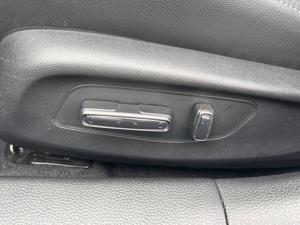 Used 2024 Honda Civic Touring image 17