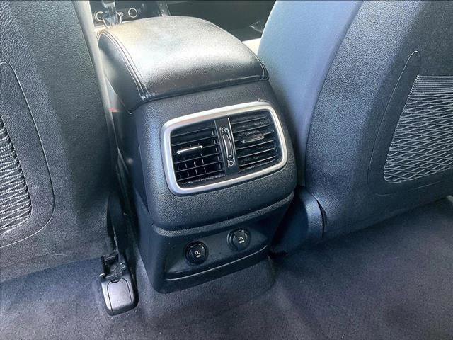 Used 2019 Kia Sorento LX image 24
