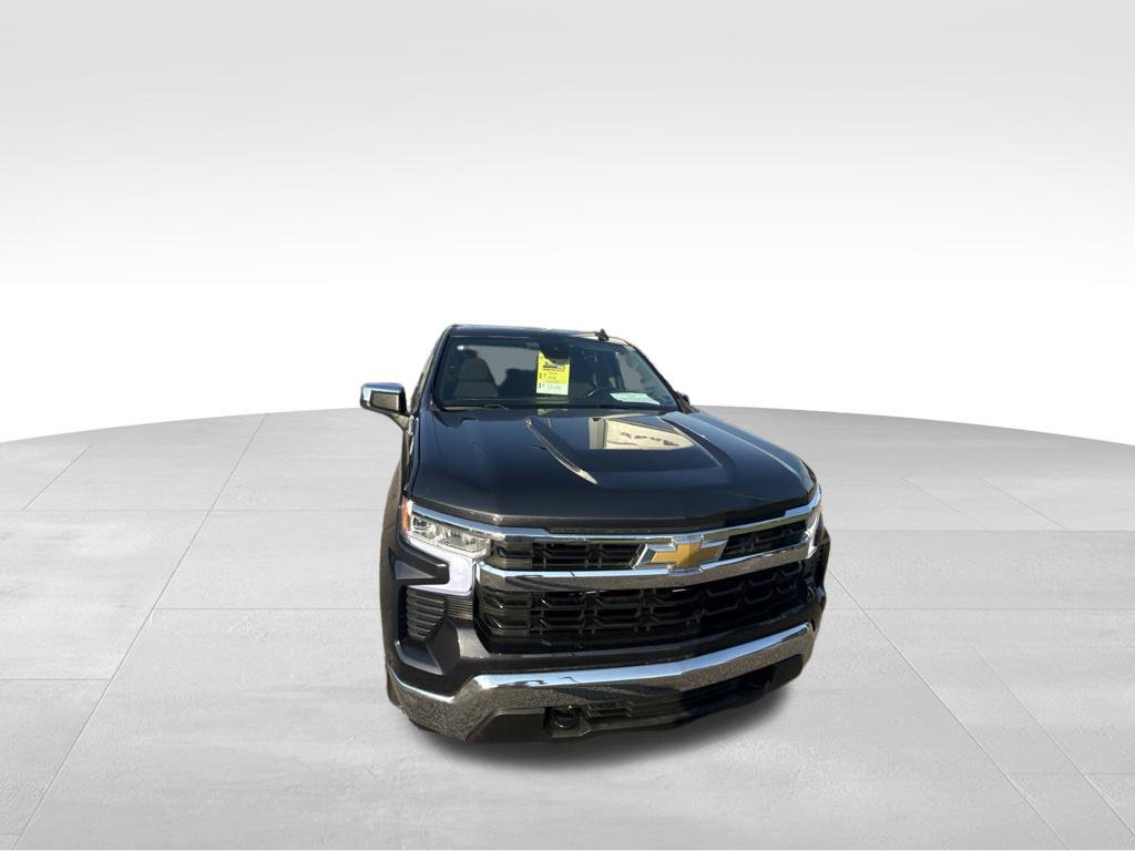 Used 2023 Chevrolet Silverado 1500 LT w/ Protection Package AWD/4WD image 11