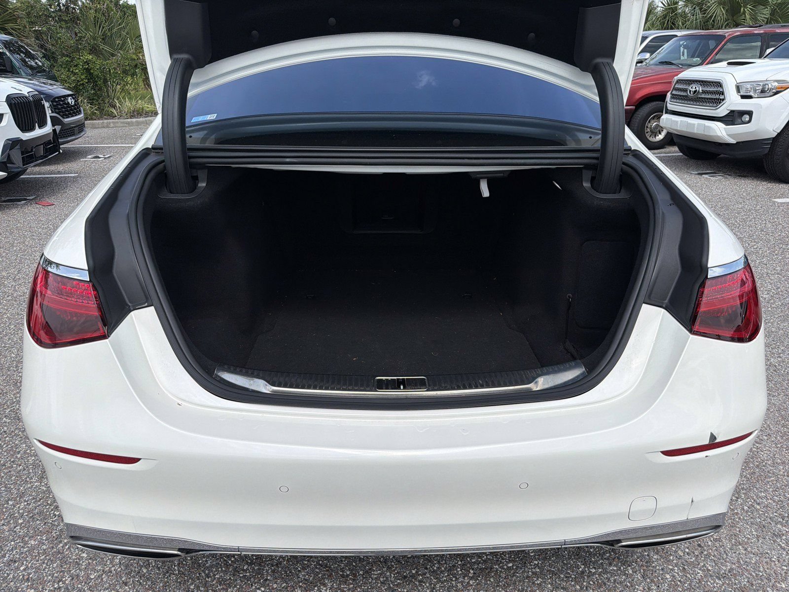 Used 2022 Mercedes-Benz S 580 4MATIC Sedan image 12