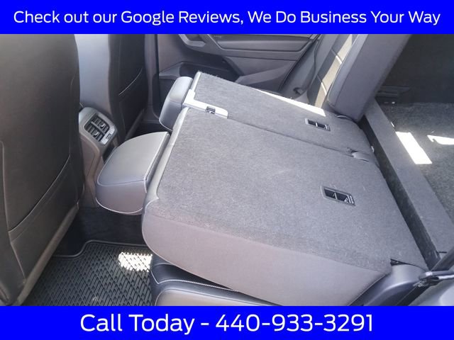 Used 2021 Volkswagen Tiguan SE AWD/4WD image 36